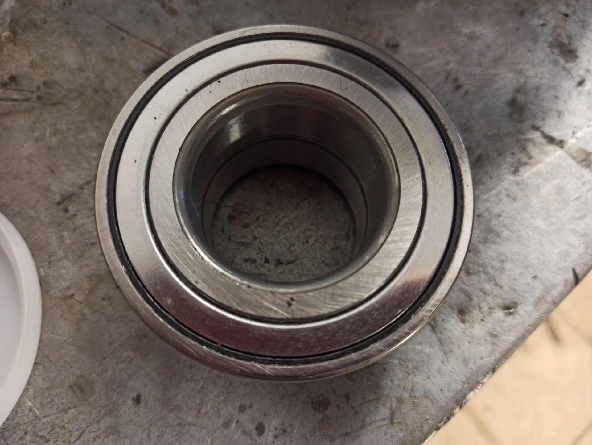 Подшипник ступицы передний ваз 2108 оптимал. Левый ступичный подшипник. Подшипник ступицы киа сид 2008. Dac4280w13cs40 koyo. Подшипник ступицы передний шевроле кобальт 2013 без абс.