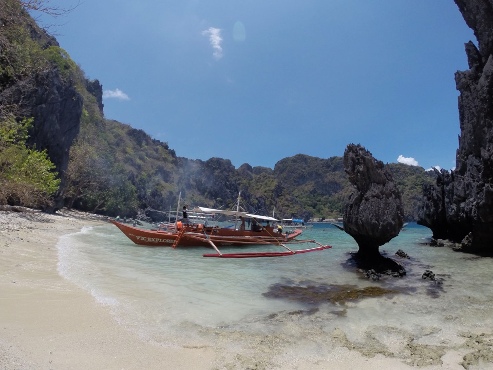 The Philippines nosebridge El Nido  April 2015