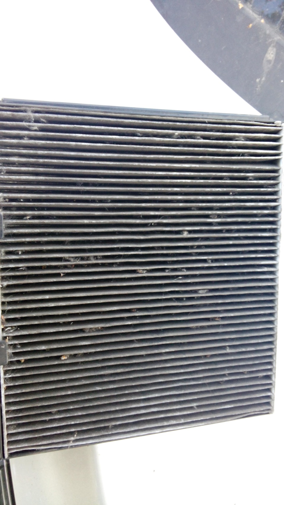 замена салонного фильтра — Hyundai Solaris, 1,6 л, 2013 года | своими ...