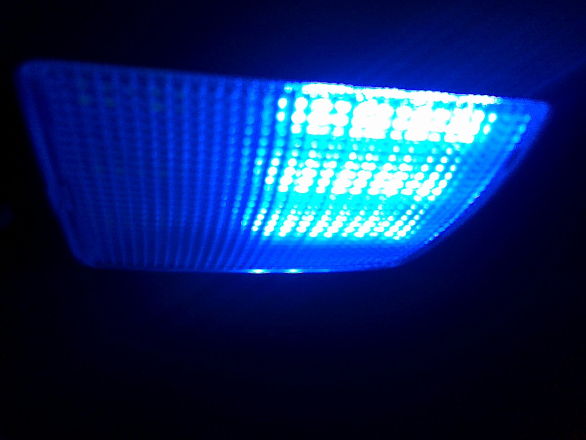 новый плафон освещения салона — Hyundai Getz, 1,4 л, 2007 года ...