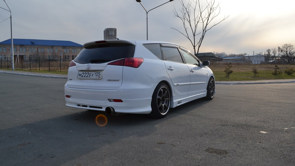 замена акустики на toyota caldina 241 замена акустики на toyota caldina 241