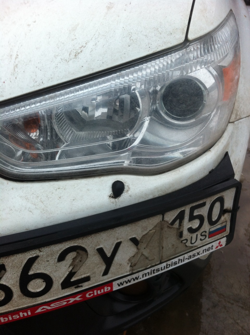 29. Омыватель фар — Mitsubishi ASX, 1,8 л, 2012 года | другое | DRIVE2