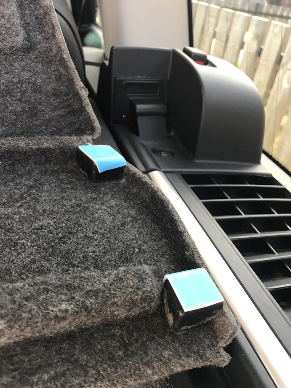 Гремит задняя полка багажника [РЕШЕНО] — Land Rover Range Rover (3G), 4 ...