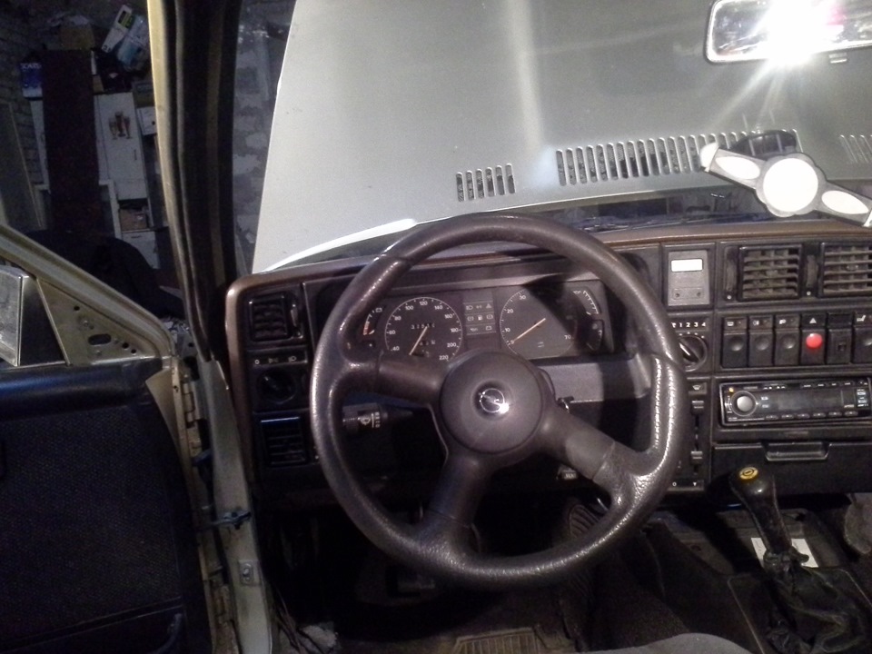 торпеда+руль — Opel Rekord E, 2,4 л, 1986 года | своими руками | DRIVE2