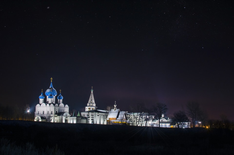 Суздаль 2022. Суздаль зимой ночью. Суздаль 2021. Суздаль остановиться на ночь. Ночной суздаль осенью.