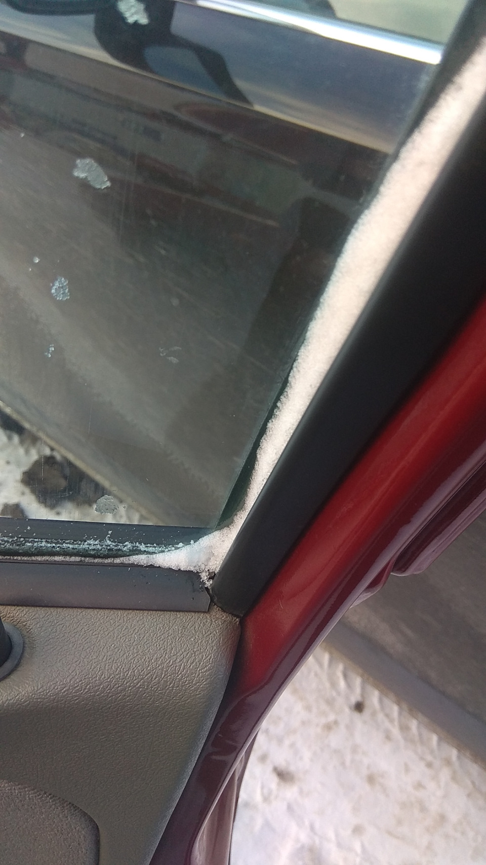 Герметичность салона — Lada Калина универсал, 1,6 л, 2009 года | просто ...