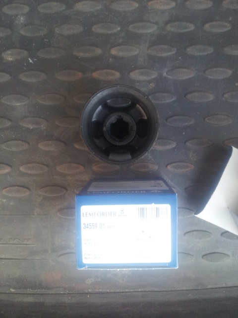 3455901 Сайлентблок рычага подвески LEMFORDER | Запчасти на DRIVE2