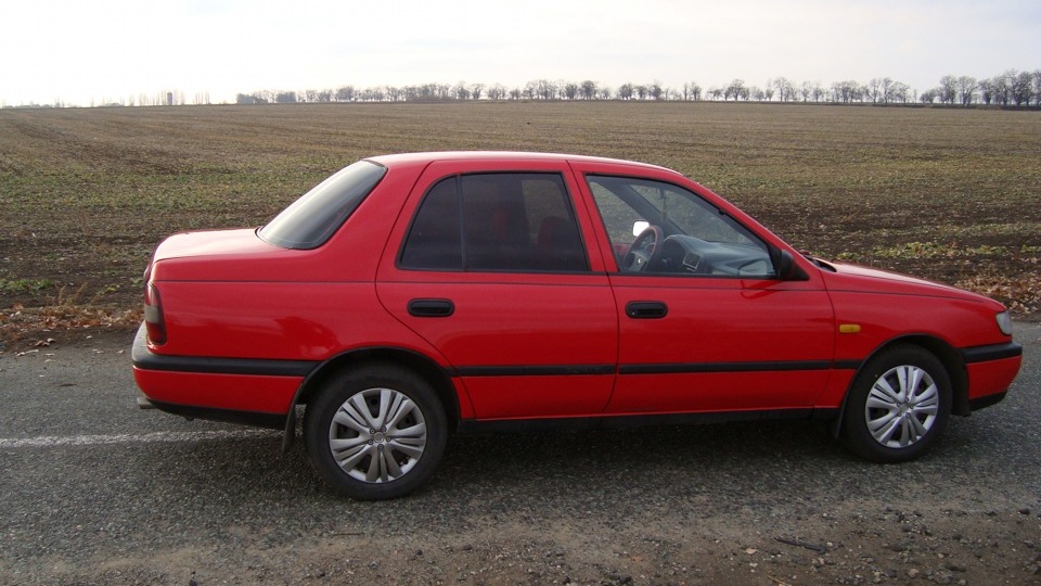 N sunny. Nissan Sunny n14. Ниссан Санни n14. Nissan Sunny n14 седан. Nissan Sunny n14 1.6.