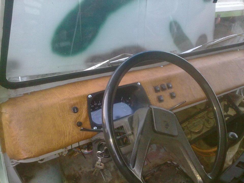 торпеда и приборка с таврии. — ЛуАЗ 969, 1,9 л, 1978 года | фотография ...