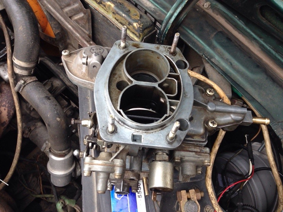 регулировка клапанов, замена карба, замена свечей — Lada 21063, 1,5 л ...