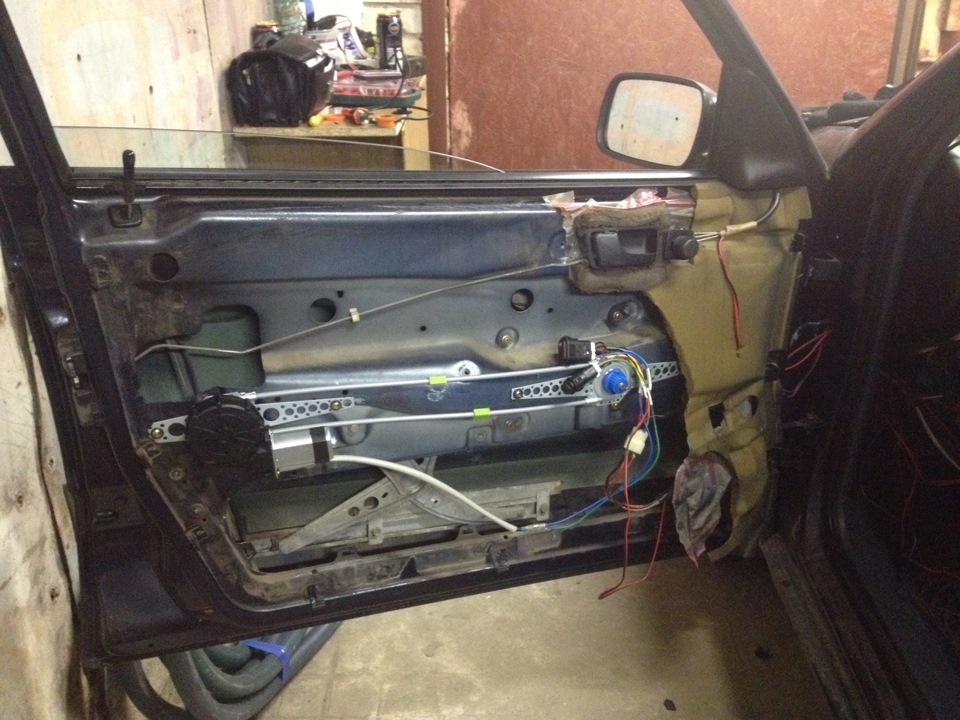 Установка ЭСП, подключение электрозеркал — Volkswagen Passat B3, 1,8 л ...