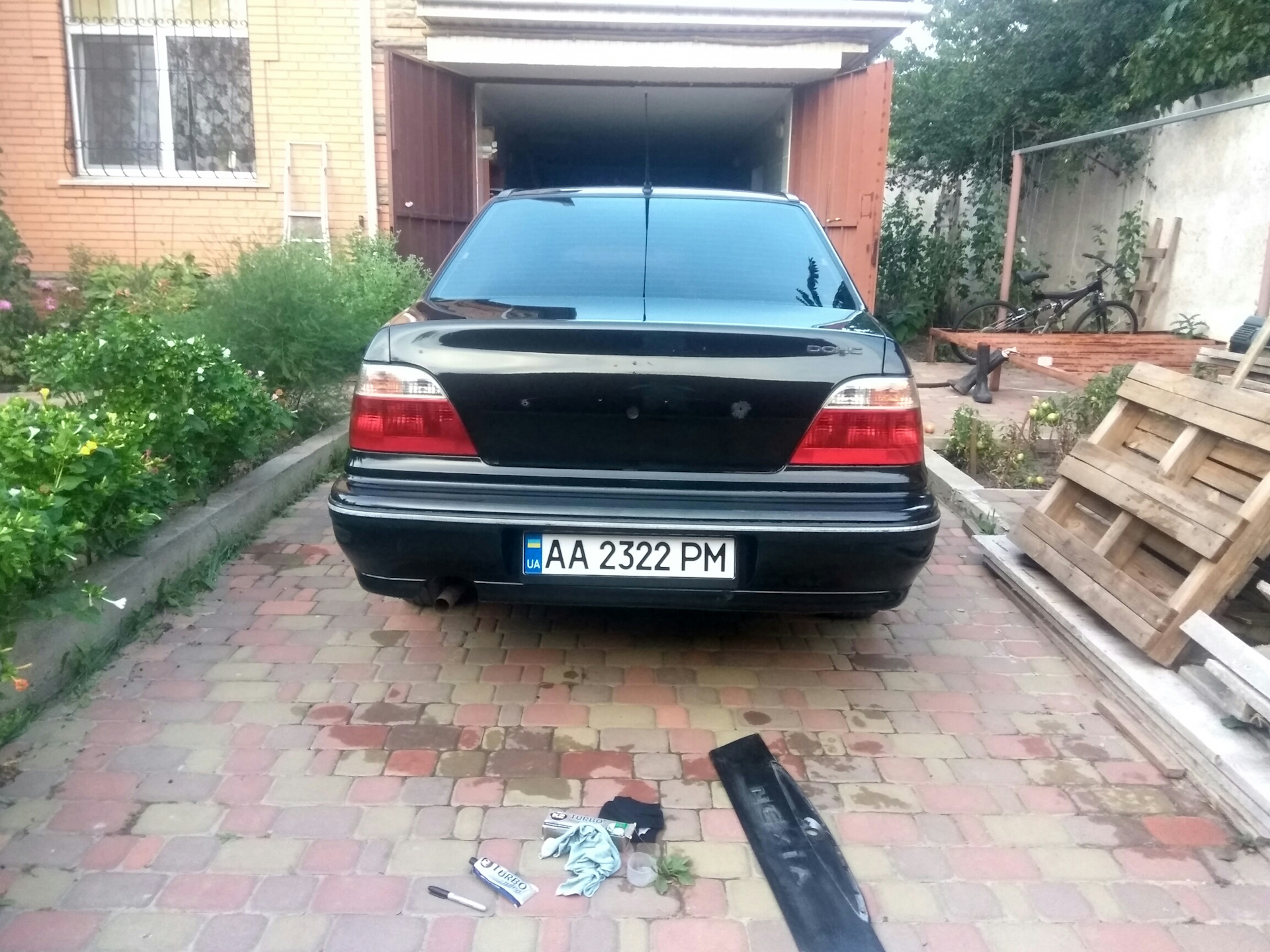 Как снять накладку багажника нексия Снял накладку багажника - Daewoo Nexia, 1,5 л, 2008 года стайлинг DRIVE2