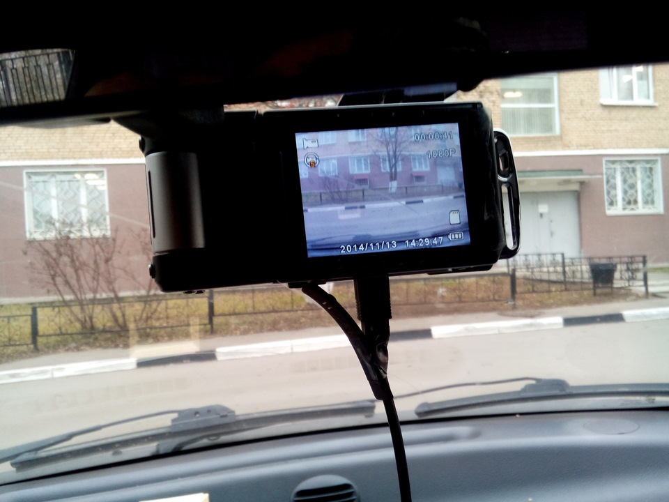 Установка видеорегистраторов в москве
