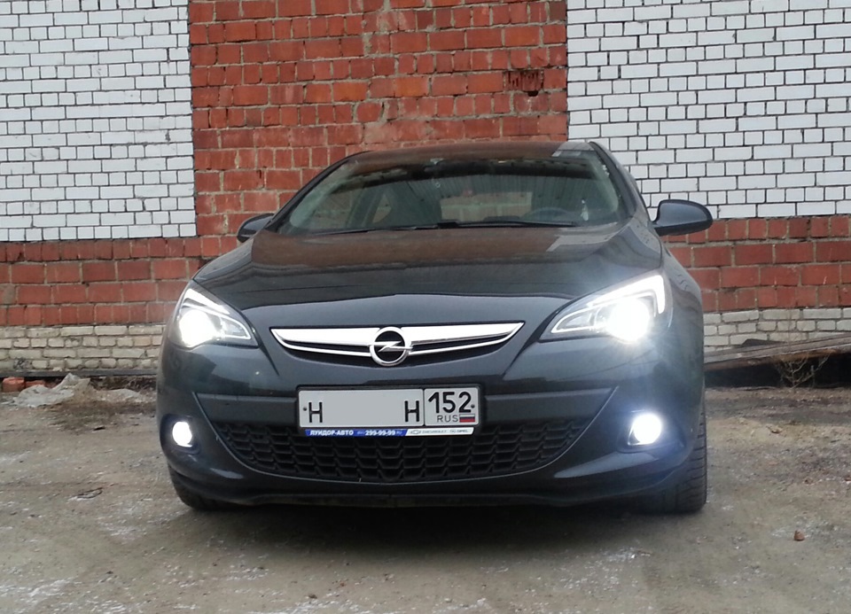 Противотуманки опель j. Led ПТФ Opel Astra j GTC. ДХО Opel Astra j.