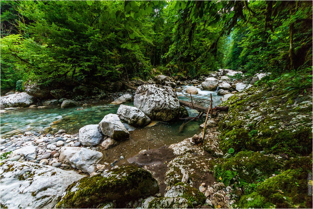 Пещера хабю абхазия фото