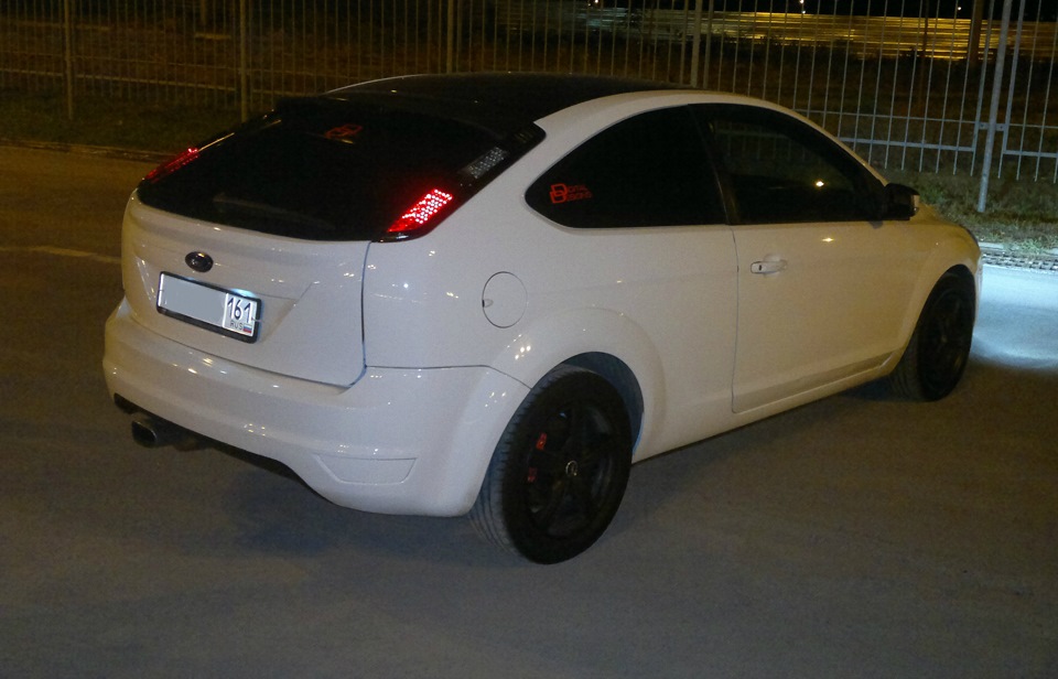 Ford Focus 2 РєСѓРїРµ Р±РµР»С‹Р№