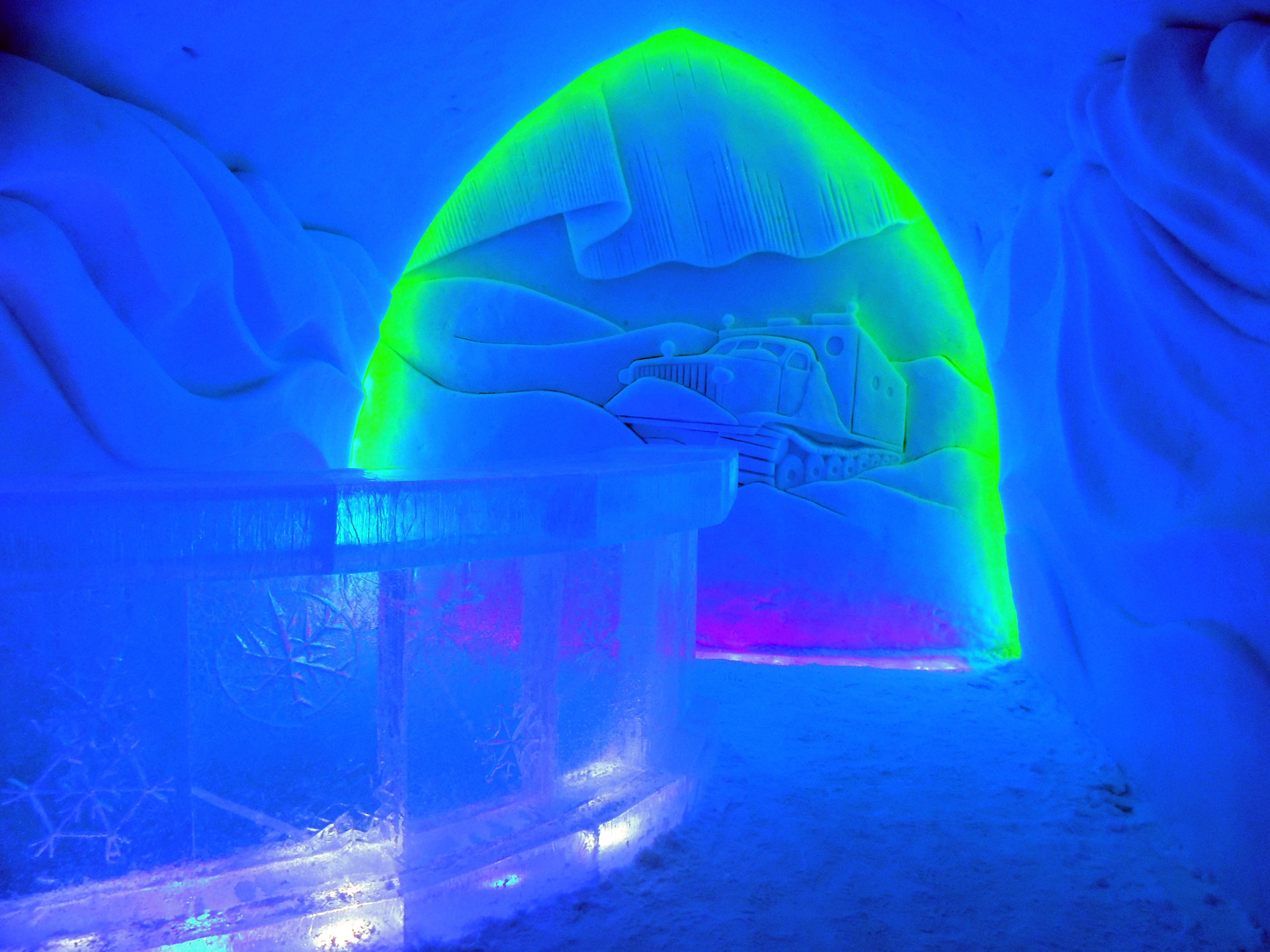 снежная деревня кировск мурманская область. снежная деревня апатиты. экскурсионно-туристический центр снежная деревня, кировск. снежная деревня мультсериал. снежная деревня кировск таинственный лес.