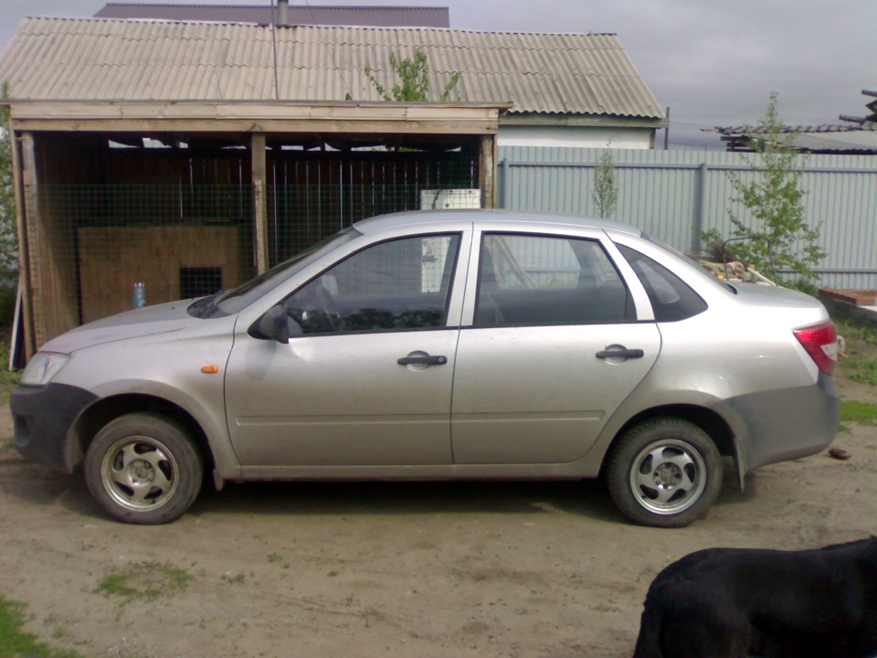 Решил покрасить свои летние диски — Lada Гранта (1G), 1,6 л, 2014 года ...