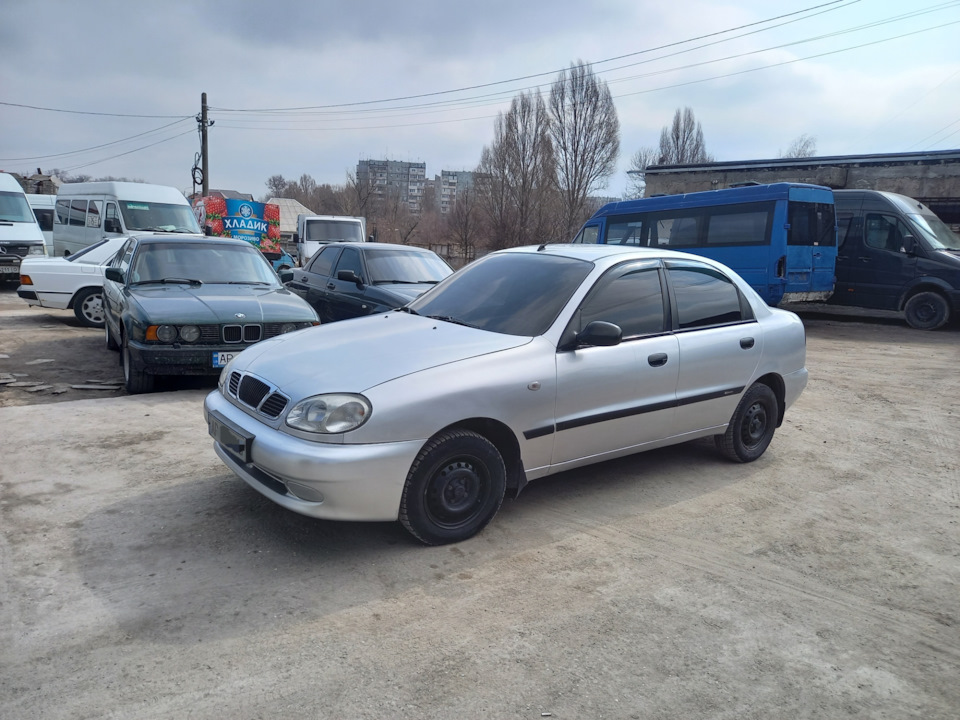 27. Замена болтов на стабилизаторе. Снял газовый смеситель с ...