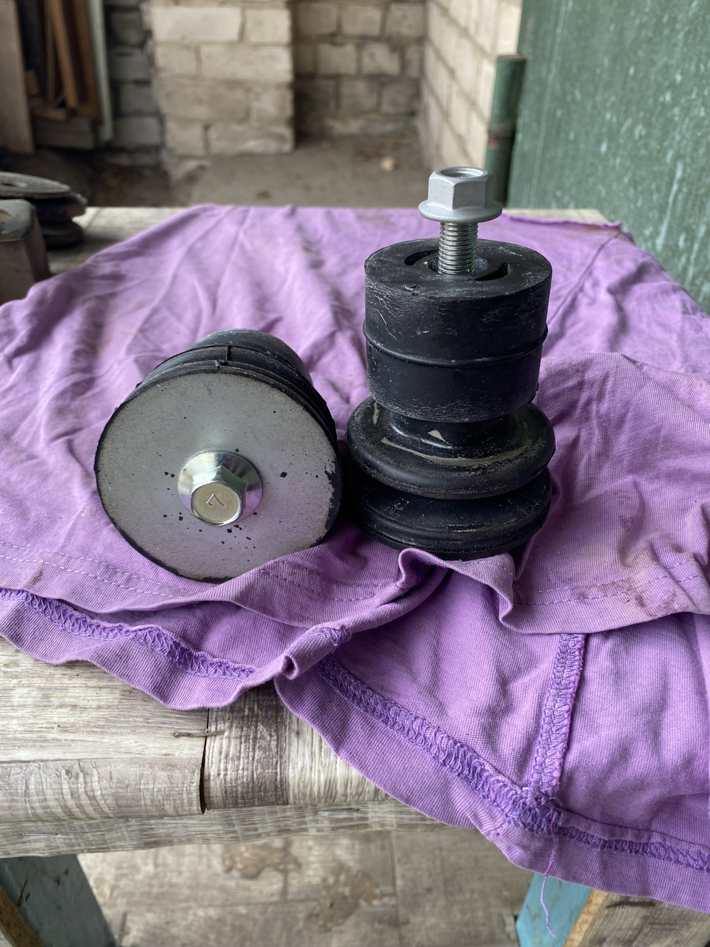 Замена подушек кузова — Mitsubishi Pajero Sport (1G), 3 л, 2007 года ...