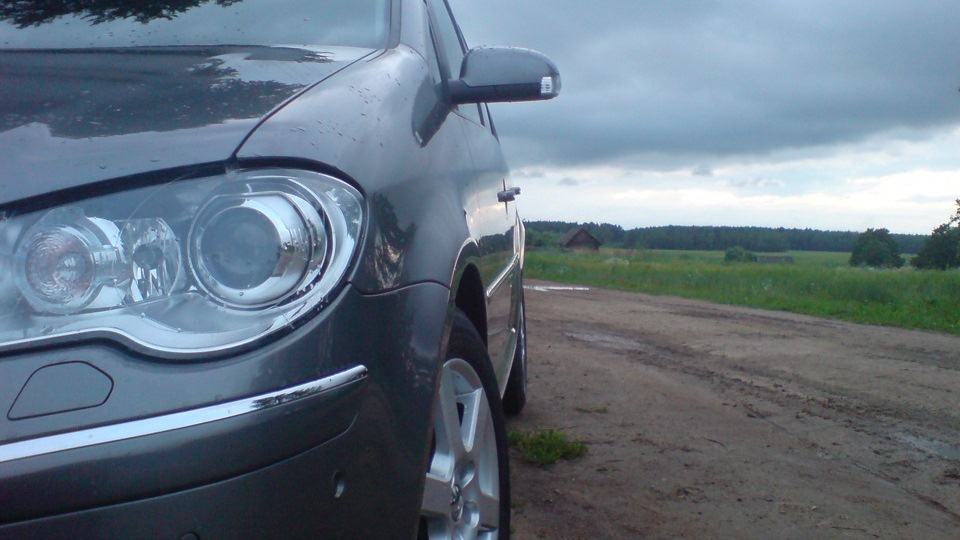 Volkswagen Touran 2.0 TDI Highline