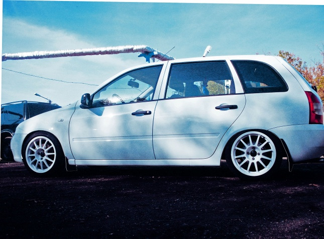 Какие же всё таки разные, бывают универсалы) — Lada Калина универсал, 1 ...