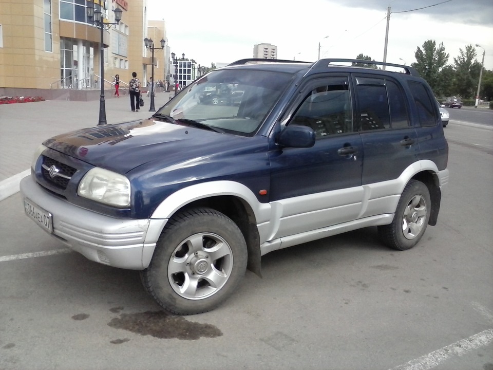 Витара б у купить. Suzuki Grand Vitara 1998. Сузуки Гранд Витара 1998 года. Suzuki Vitara 1998. Сузуки Гранд Витара 1998 2.5.