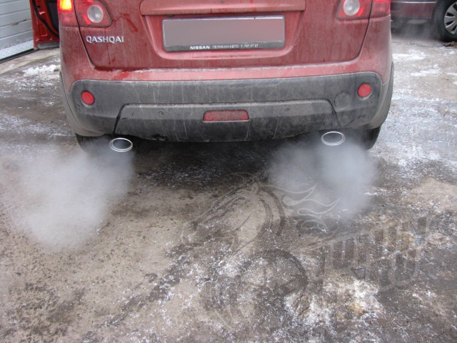 Установка двойного выхлопа — Nissan Qashqai (1G), 2 л, 2008 года ...