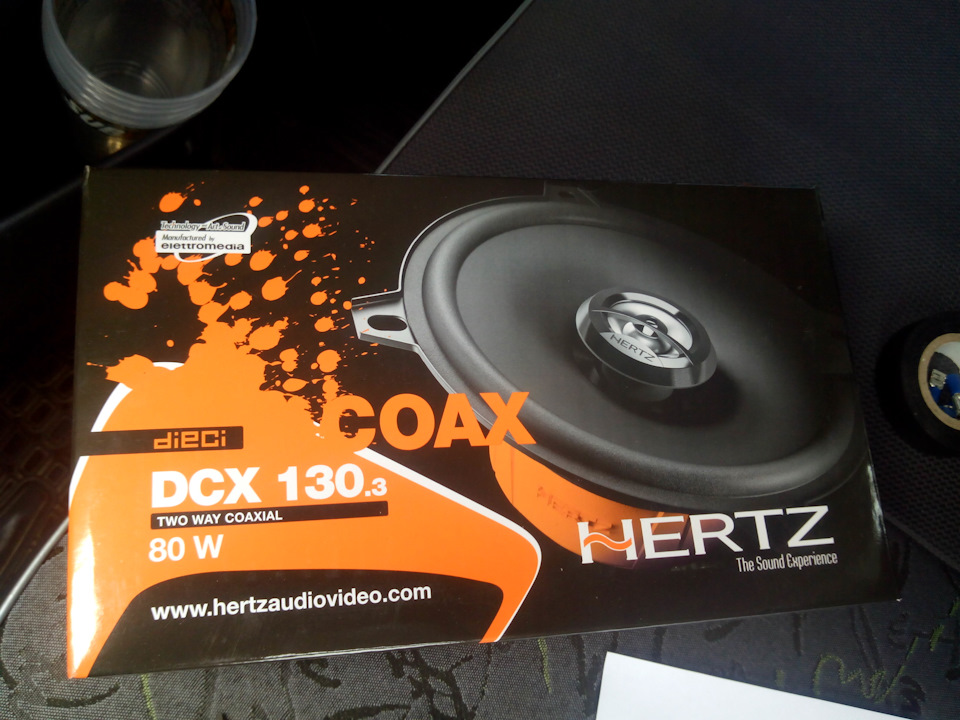 Hertz dcx 130.3. Динамики Hertz 13 см. Колонки Hertz DCX 130.3 2-way Coaxial. Hertz DCX 160.3 Р.