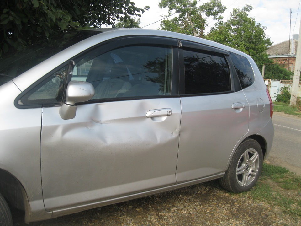 Запчасти — Honda Fit (1G), 1,3 л, 2002 года | запчасти | DRIVE2