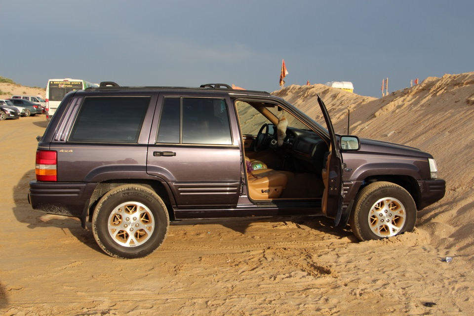 Jeep Grand Cherokee 5.2L V8 — Jeep Grand Cherokee (ZJ), 5,2 л, 1996 ...