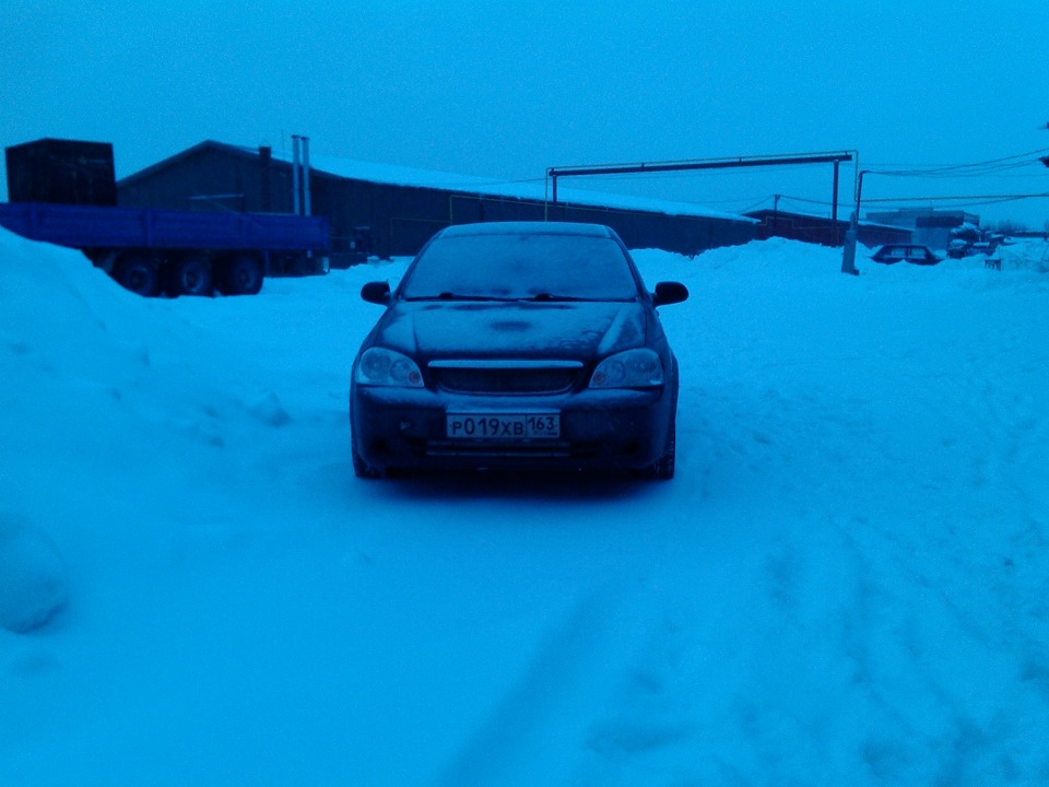 Решетка радиатора — Chevrolet Lacetti Sedan, 1,4 л, 2006 года | своими ...