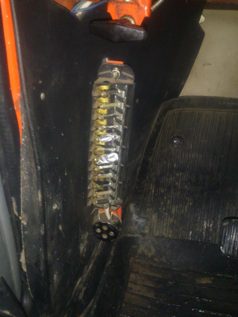 Блок предохранителей — ИЖ Москвич 412, 1,5 л, 1992 года | электроника ...