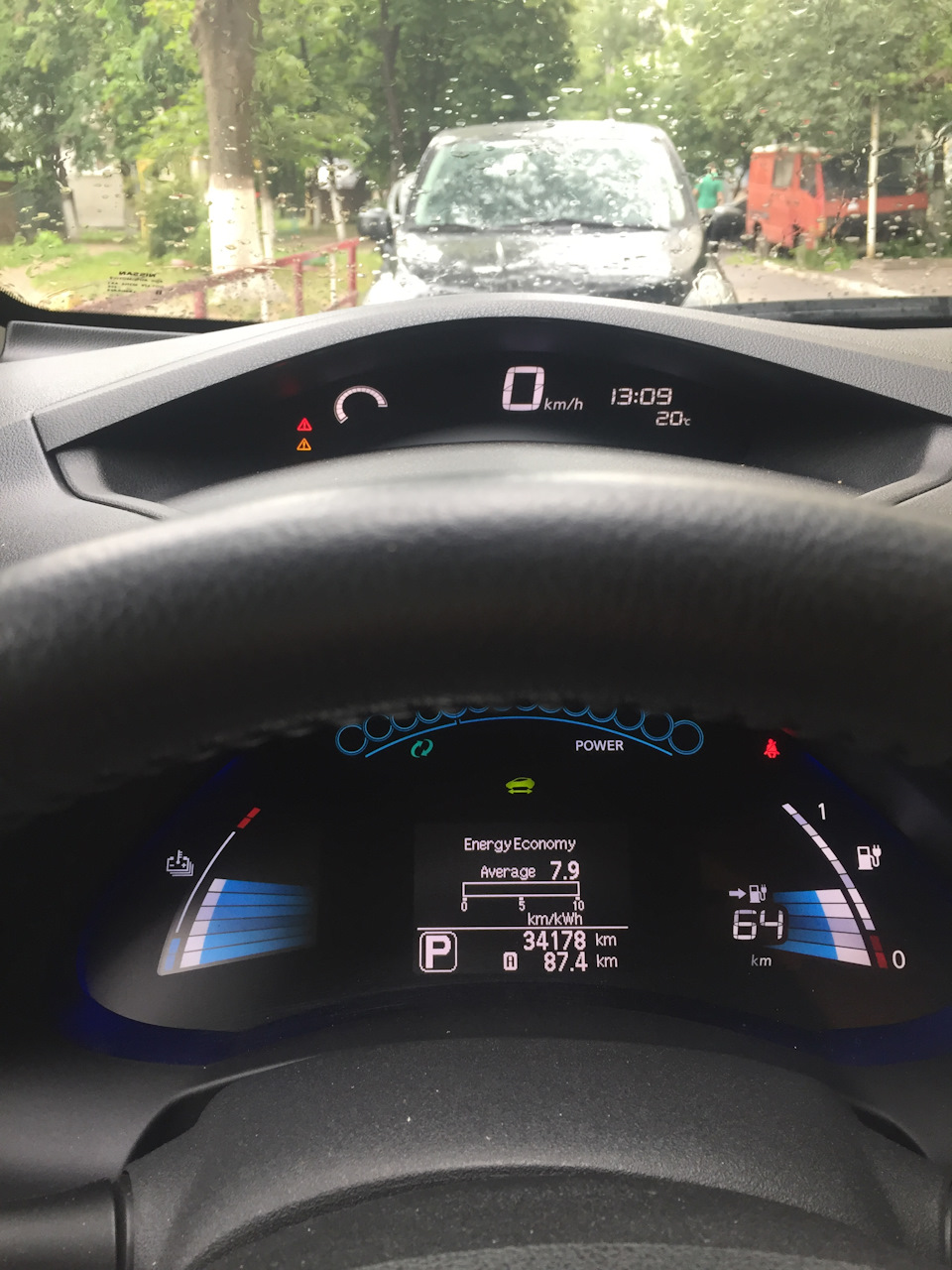 Фото в бортжурнале Nissan Leaf (1G)