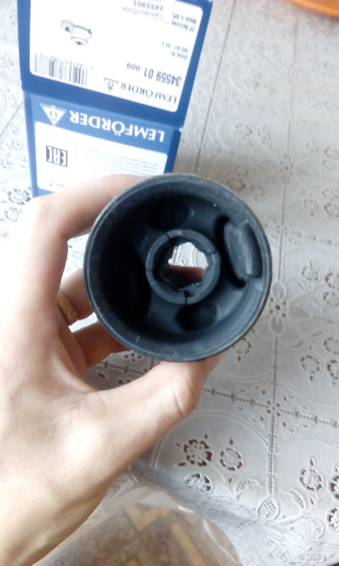 3455901 Сайлентблок рычага подвески LEMFORDER | Запчасти на DRIVE2