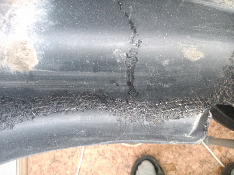 Снятие и ремонт заднего бампера и ремонт металл креплений — Lada 2114 ...