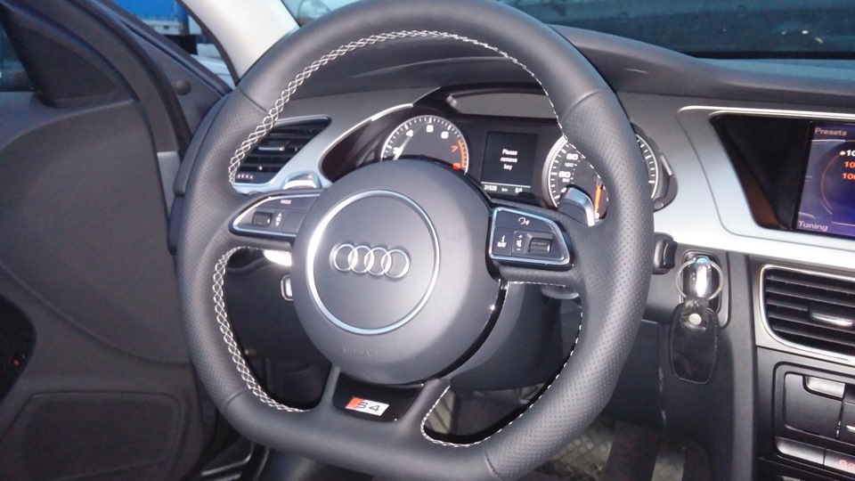 Руль 6 — Audi A4 (B8)