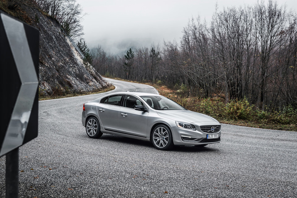 что такое polestar у volvo. d3445s 960. что такое polestar у volvo фото. что такое polestar у volvo-d3445s 960. картинка что такое polestar у volvo. картинка d3445s 960. Шведская марка Polestar, отколовшаяся от материнской компании Volvo в 2017 году, опубликовала первую фотографию своей третьей модели — флагманского купеобразного кроссовера Polestar 3, производство которого начнётся в следующем году на американском заводе Volvo в штате Южная Каролина.
