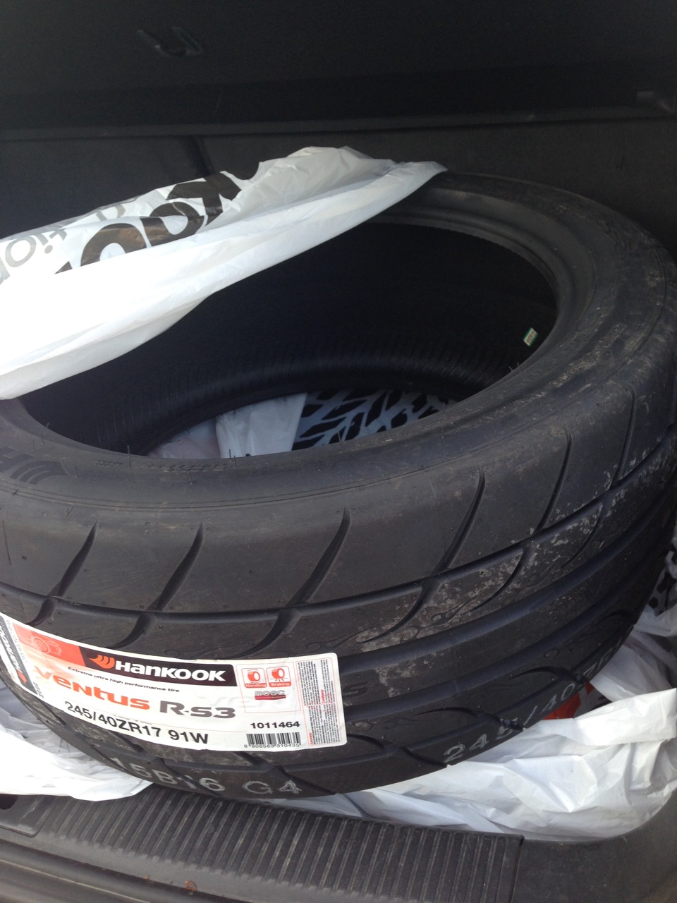 Tyrestretch r17 12j. Hankook 245/65 17. Hankook ventus v12 evo2. Hankook ventus r-s3 z222 225/45 r17.