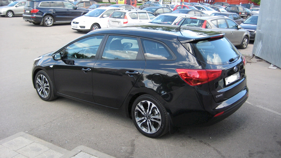 KIA Ceed SW откормленный хетч