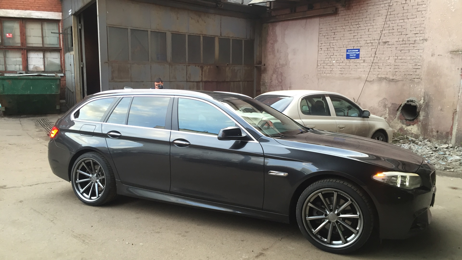 BMW 5 series Touring (F11) 2.5 бензиновый 2011 | Форма/Содержание на DRIVE2