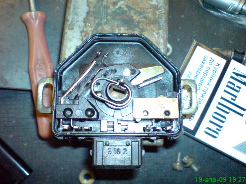 Датчик положения кузова инфинити qx56. Датчик положения кузова airlift. Ремонт датчиков положения. Датчик уровня света паджеро 4. Ремонт датчиков положения.