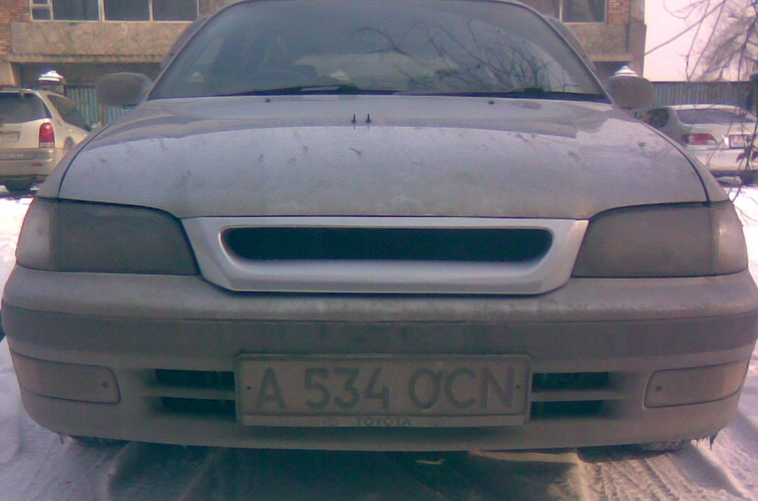 G-square Grille and Ganador Mirrors - Toyota Caldina 20L 1997