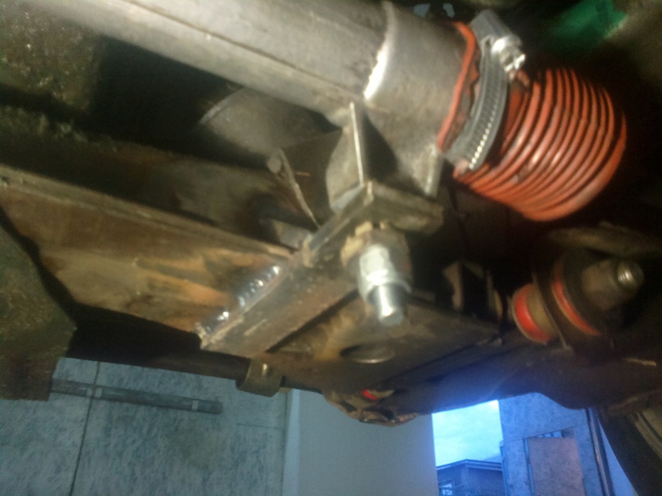 рулевая рейка 2108 на луаз. рейка от ваз 2109 на ваз 2107. рейка от ваз 2112 на ваз 2106. рулевая рейка ваз 2104. рулевая рейка иж ода в ваз 2106.