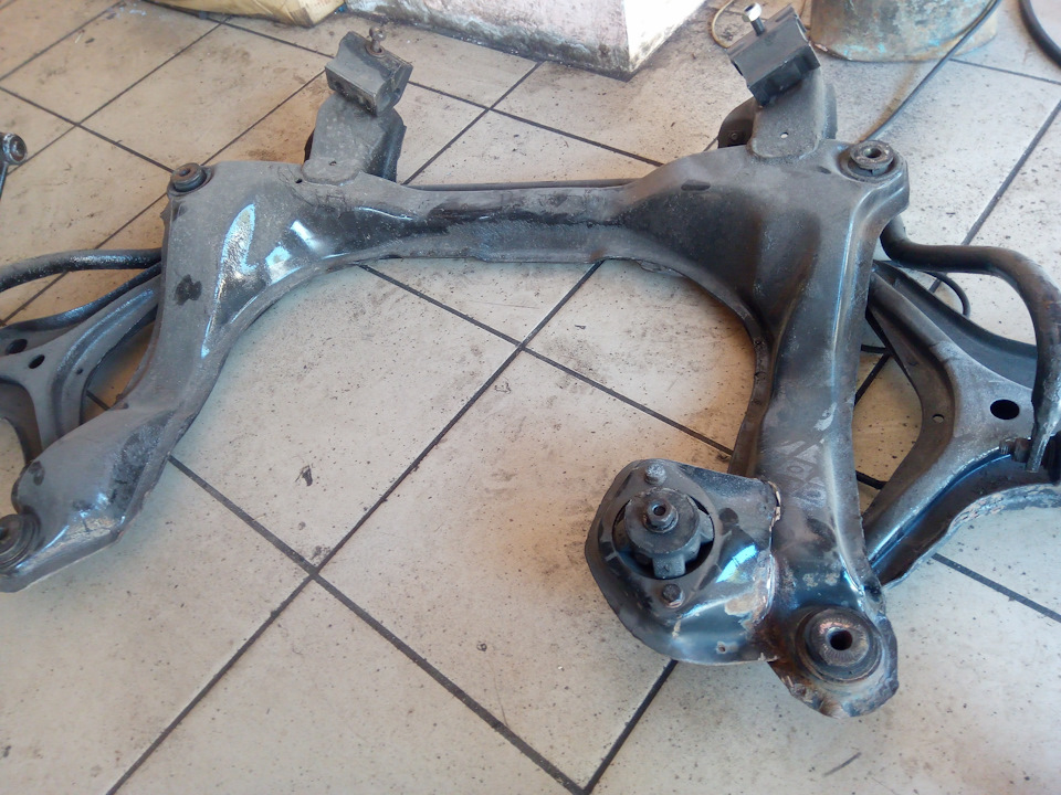 Подушка от падшей в ДТП Ауди — Audi 80 (B3), 1,8 л, 1991 года | своими ...