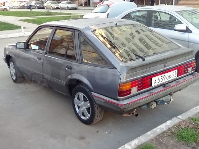 Opel Ascona gt Sport салон