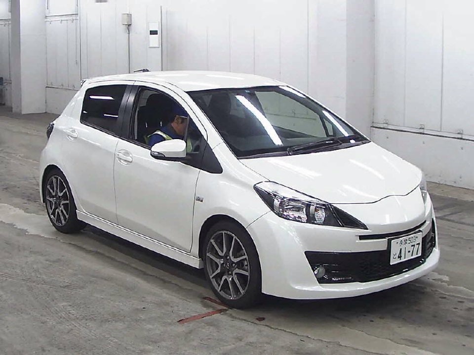 Toyota Vitz 130