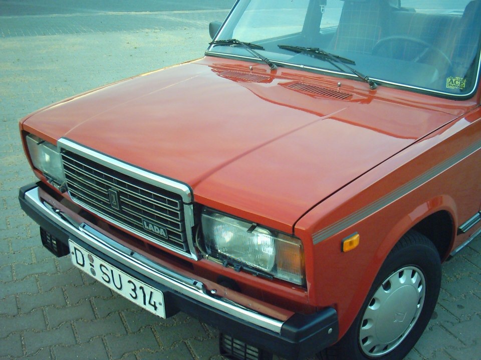 Нормально ваз. Лада Toscana 2107. Решетка Lada 2107 экспортная. Lada 2107 экспортная. Lada 2107 экспортная красная.