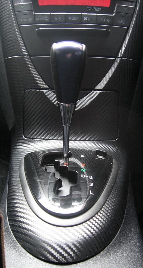 Carbon in salon - Toyota Caldina 18 L 2004