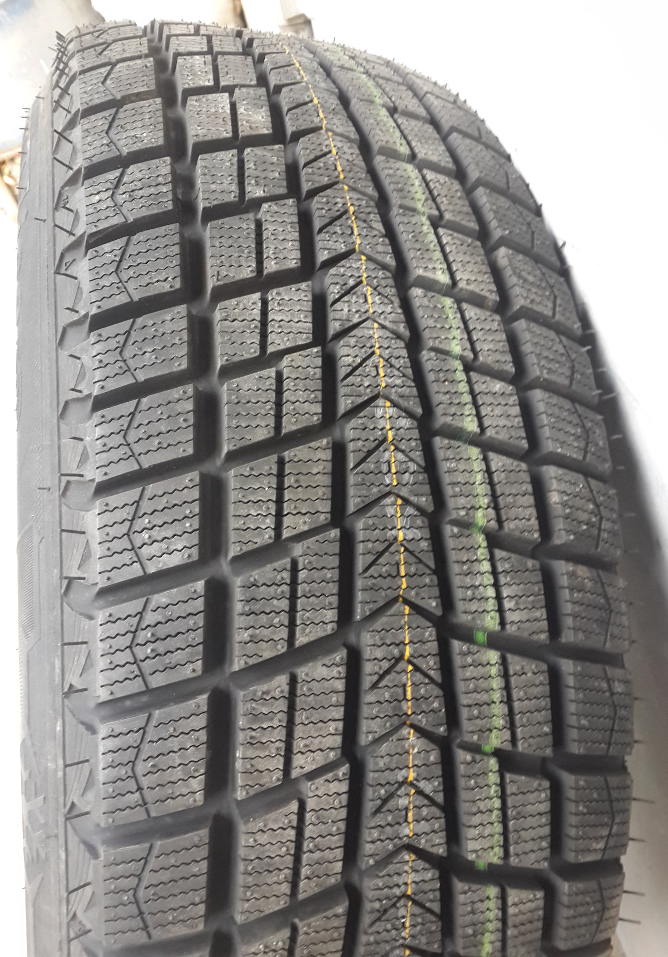 Roadstone ice suv. Roadstone ice suv. Winguard ice suv. Roadstone ice suv. Автошина nexen winguard ice suv.